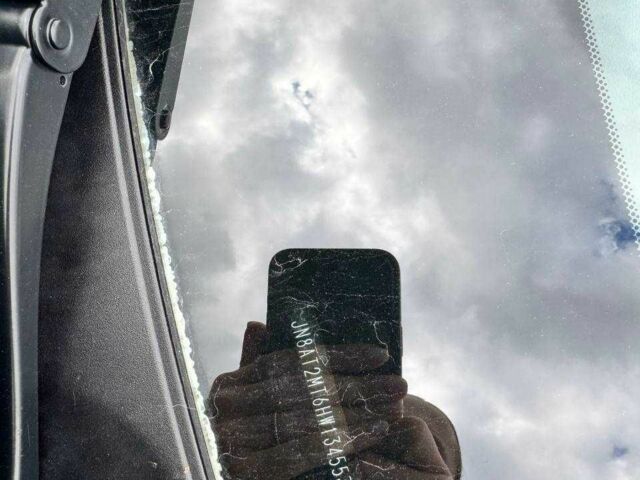 Серый Ниссан Rogue, объемом двигателя 2.5 л и пробегом 161 тыс. км за 13200 $, фото 17 на Automoto.ua