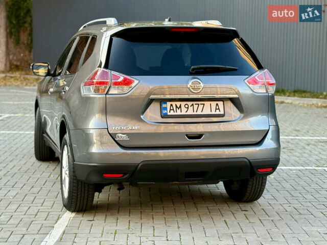 Серый Ниссан Rogue, объемом двигателя 2.49 л и пробегом 83 тыс. км за 12500 $, фото 17 на Automoto.ua