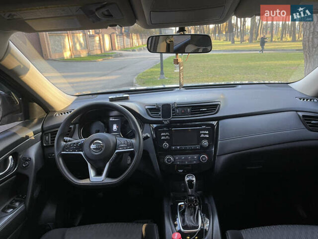 Серый Ниссан Rogue, объемом двигателя 2.5 л и пробегом 112 тыс. км за 13400 $, фото 16 на Automoto.ua