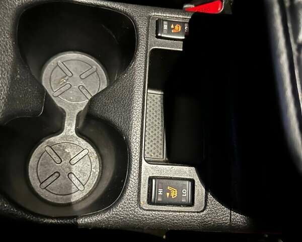 Серый Ниссан Rogue, объемом двигателя 2.49 л и пробегом 162 тыс. км за 13200 $, фото 3 на Automoto.ua