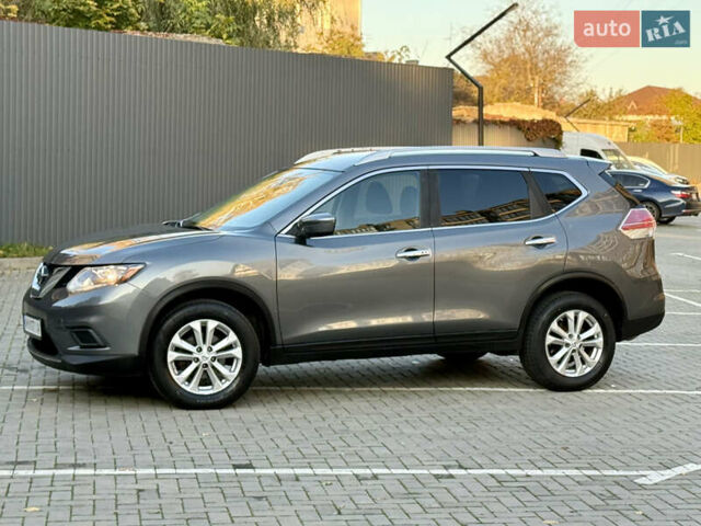 Серый Ниссан Rogue, объемом двигателя 2.49 л и пробегом 83 тыс. км за 12500 $, фото 6 на Automoto.ua