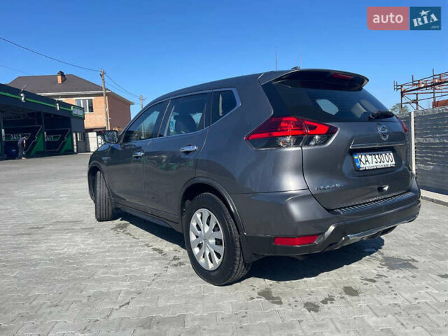 Сірий Ніссан Rogue, об'ємом двигуна 2.49 л та пробігом 210 тис. км за 12500 $, фото 4 на Automoto.ua