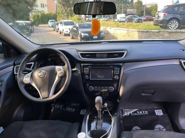 Серый Ниссан Rogue, объемом двигателя 2.5 л и пробегом 112 тыс. км за 12700 $, фото 17 на Automoto.ua