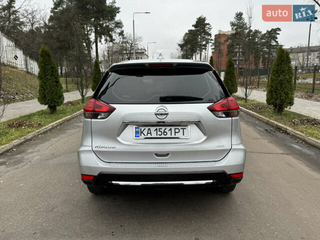 Сірий Ніссан Rogue, об'ємом двигуна 2.49 л та пробігом 165 тис. км за 10900 $, фото 5 на Automoto.ua