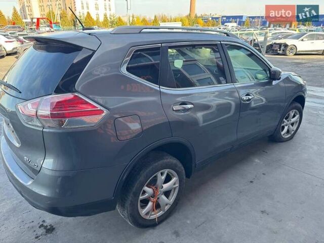 Сірий Ніссан Rogue, об'ємом двигуна 2.5 л та пробігом 50 тис. км за 8900 $, фото 4 на Automoto.ua