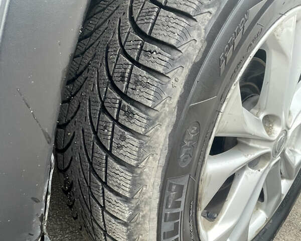 Сірий Ніссан Rogue, об'ємом двигуна 2.49 л та пробігом 148 тис. км за 13800 $, фото 13 на Automoto.ua