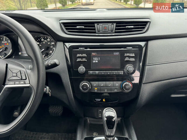 Сірий Ніссан Rogue, об'ємом двигуна 2.49 л та пробігом 165 тис. км за 10900 $, фото 25 на Automoto.ua