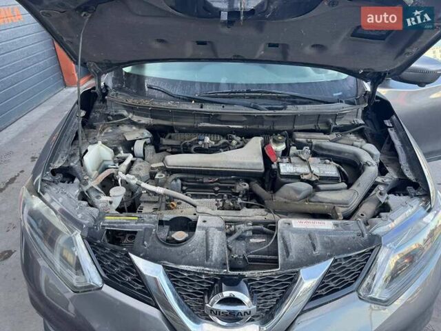 Сірий Ніссан Rogue, об'ємом двигуна 2.5 л та пробігом 50 тис. км за 8900 $, фото 16 на Automoto.ua