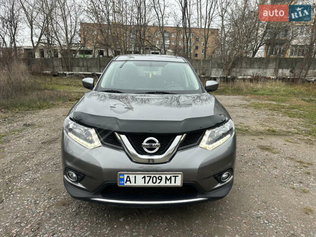 Сірий Ніссан Rogue, об'ємом двигуна 2.49 л та пробігом 135 тис. км за 12000 $, фото 1 на Automoto.ua