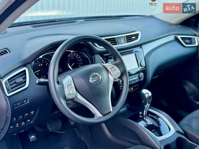 Серый Ниссан Rogue, объемом двигателя 2.5 л и пробегом 113 тыс. км за 13500 $, фото 18 на Automoto.ua