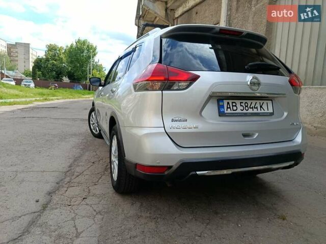Сірий Ніссан Rogue, об'ємом двигуна 2.5 л та пробігом 170 тис. км за 12800 $, фото 11 на Automoto.ua