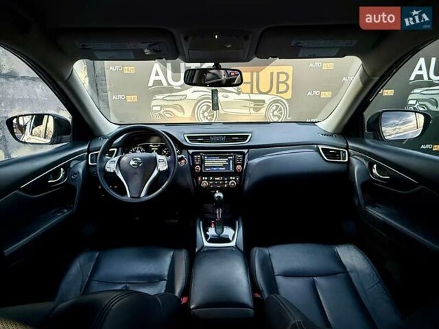 Серый Ниссан Rogue, объемом двигателя 2.5 л и пробегом 92 тыс. км за 14500 $, фото 13 на Automoto.ua
