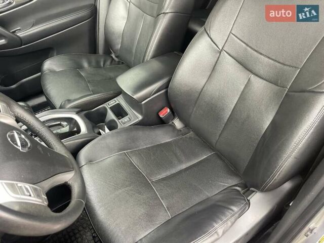 Серый Ниссан Rogue, объемом двигателя 2.49 л и пробегом 120 тыс. км за 13750 $, фото 13 на Automoto.ua