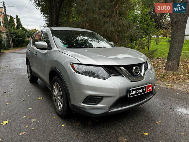 Ниссан Rogue 2016 в Киеве на Automoto.ua Серый Ниссан Rogue, объемом двигателя 2.5 л и пробегом 260 тыс. км за 10740 $, фото 2 на Automoto.ua