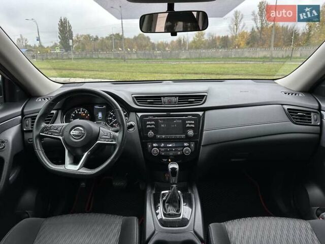Серый Ниссан Rogue, объемом двигателя 2.49 л и пробегом 162 тыс. км за 11700 $, фото 16 на Automoto.ua