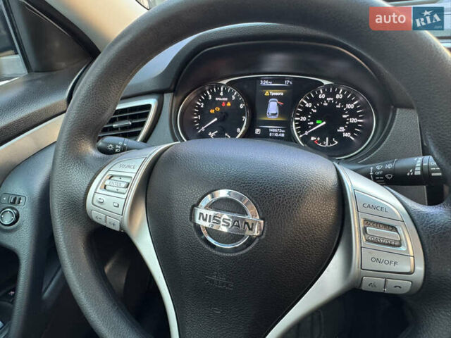 Серый Ниссан Rogue, объемом двигателя 2.49 л и пробегом 149 тыс. км за 11900 $, фото 7 на Automoto.ua