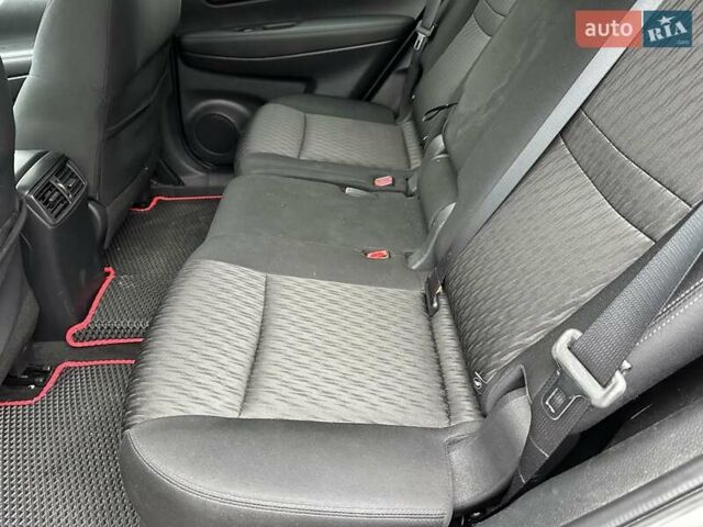 Серый Ниссан Rogue, объемом двигателя 2.49 л и пробегом 162 тыс. км за 11700 $, фото 15 на Automoto.ua