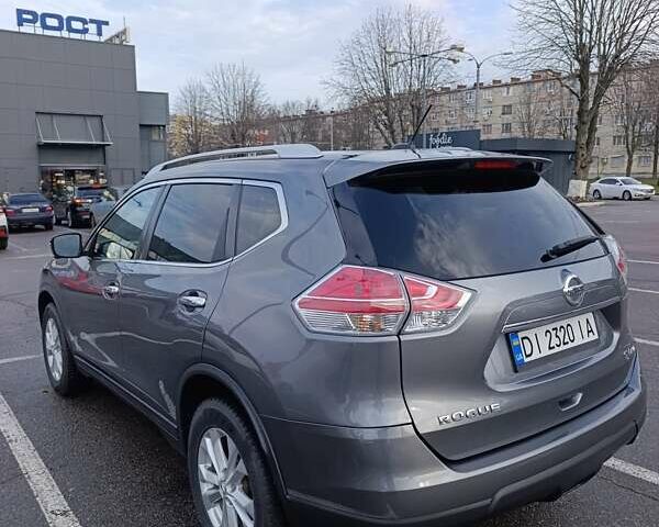 Серый Ниссан Rogue, объемом двигателя 2.49 л и пробегом 78 тыс. км за 13400 $, фото 3 на Automoto.ua