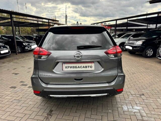 Серый Ниссан Rogue, объемом двигателя 2.5 л и пробегом 161 тыс. км за 13200 $, фото 7 на Automoto.ua
