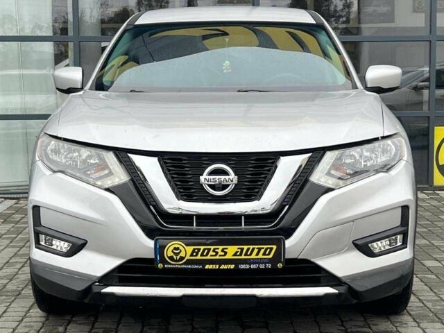 Серый Ниссан Rogue, объемом двигателя 2.5 л и пробегом 165 тыс. км за 14400 $, фото 1 на Automoto.ua