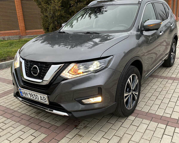 Серый Ниссан Rogue, объемом двигателя 2.49 л и пробегом 222 тыс. км за 15000 $, фото 18 на Automoto.ua