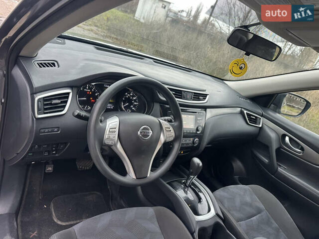 Сірий Ніссан Rogue, об'ємом двигуна 2.49 л та пробігом 135 тис. км за 12000 $, фото 23 на Automoto.ua