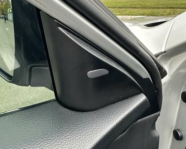 Серый Ниссан Rogue, объемом двигателя 2.49 л и пробегом 162 тыс. км за 11700 $, фото 19 на Automoto.ua