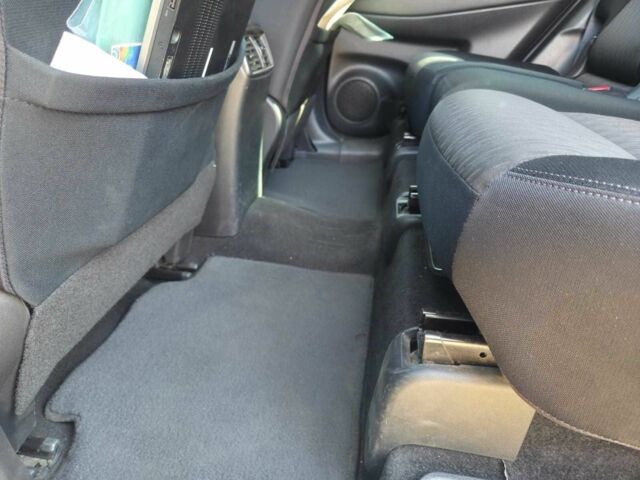 Сірий Ніссан Rogue, об'ємом двигуна 2.5 л та пробігом 75 тис. км за 14700 $, фото 8 на Automoto.ua