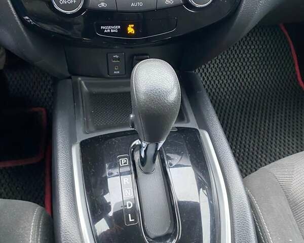 Сірий Ніссан Rogue, об'ємом двигуна 2.49 л та пробігом 146 тис. км за 12500 $, фото 12 на Automoto.ua