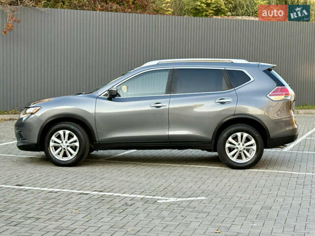 Серый Ниссан Rogue, объемом двигателя 2.49 л и пробегом 83 тыс. км за 12500 $, фото 8 на Automoto.ua