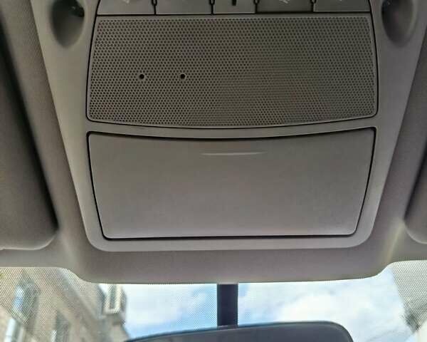 Сірий Ніссан Rogue, об'ємом двигуна 2.5 л та пробігом 170 тис. км за 12800 $, фото 33 на Automoto.ua