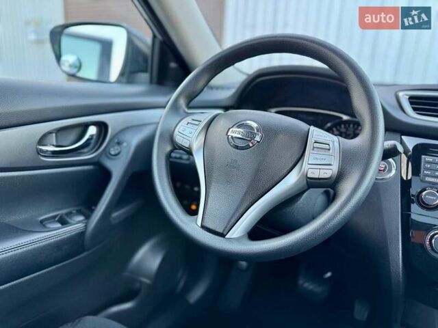 Серый Ниссан Rogue, объемом двигателя 2.5 л и пробегом 113 тыс. км за 13500 $, фото 33 на Automoto.ua