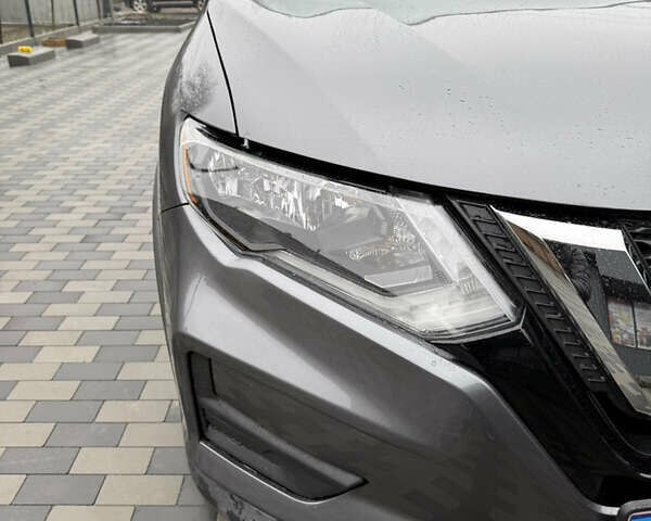 Сірий Ніссан Rogue, об'ємом двигуна 2.49 л та пробігом 138 тис. км за 11999 $, фото 13 на Automoto.ua