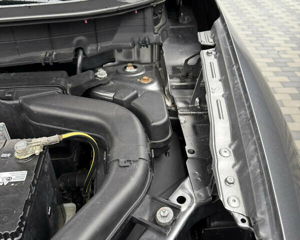 Сірий Ніссан Rogue, об'ємом двигуна 2.49 л та пробігом 138 тис. км за 11999 $, фото 58 на Automoto.ua