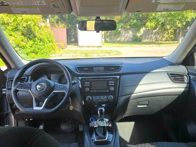 Сірий Ніссан Rogue, об'ємом двигуна 2.5 л та пробігом 75 тис. км за 14700 $, фото 1 на Automoto.ua