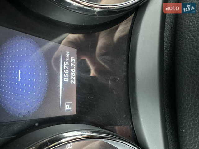 Сірий Ніссан Rogue, об'ємом двигуна 2.49 л та пробігом 135 тис. км за 12000 $, фото 26 на Automoto.ua