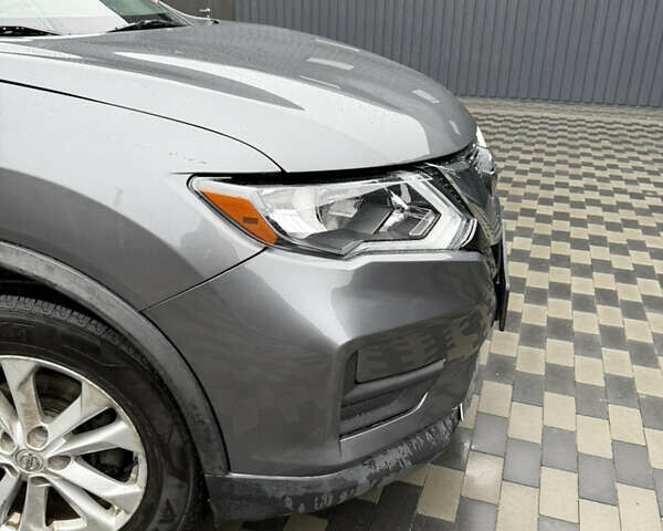 Сірий Ніссан Rogue, об'ємом двигуна 2.49 л та пробігом 138 тис. км за 11999 $, фото 4 на Automoto.ua