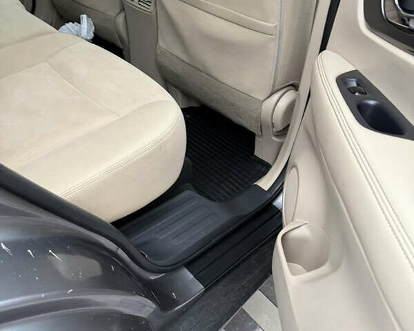 Сірий Ніссан Rogue, об'ємом двигуна 2.49 л та пробігом 138 тис. км за 11999 $, фото 51 на Automoto.ua