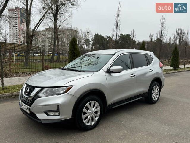 Сірий Ніссан Rogue, об'ємом двигуна 2.49 л та пробігом 165 тис. км за 10900 $, фото 10 на Automoto.ua