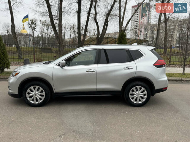 Сірий Ніссан Rogue, об'ємом двигуна 2.49 л та пробігом 165 тис. км за 10900 $, фото 9 на Automoto.ua