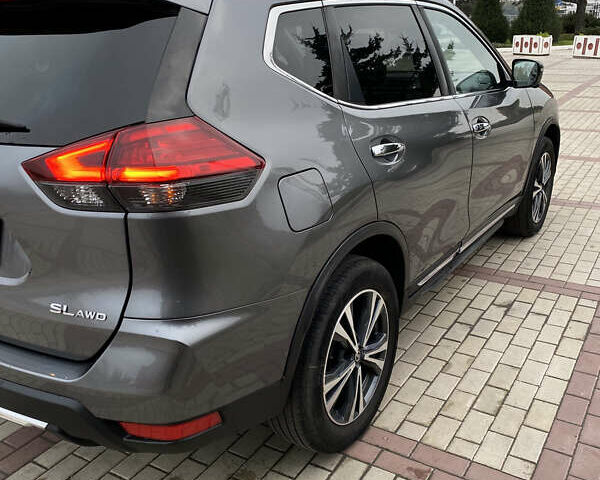Серый Ниссан Rogue, объемом двигателя 2.49 л и пробегом 222 тыс. км за 15000 $, фото 23 на Automoto.ua
