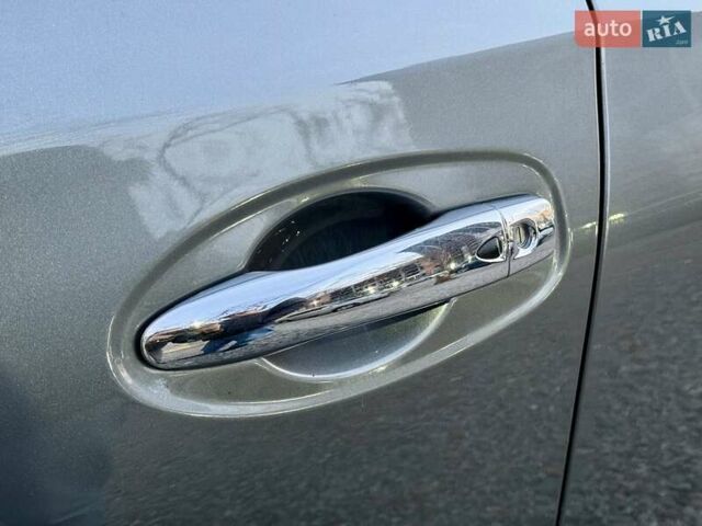 Серый Ниссан Rogue, объемом двигателя 2.5 л и пробегом 92 тыс. км за 14500 $, фото 6 на Automoto.ua