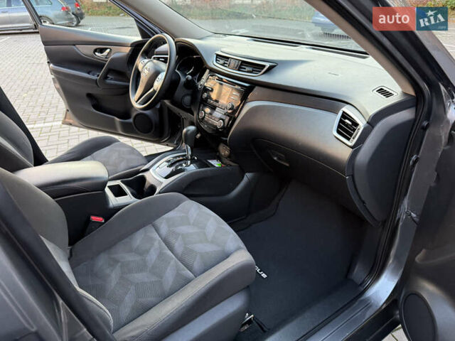 Серый Ниссан Rogue, объемом двигателя 2.49 л и пробегом 83 тыс. км за 12500 $, фото 44 на Automoto.ua