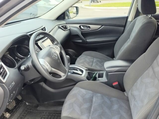 Сірий Ніссан Rogue, об'ємом двигуна 2.5 л та пробігом 79 тис. км за 317 $, фото 2 на Automoto.ua