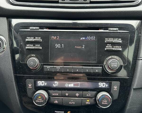 Серый Ниссан Rogue, объемом двигателя 2.49 л и пробегом 162 тыс. км за 11700 $, фото 31 на Automoto.ua