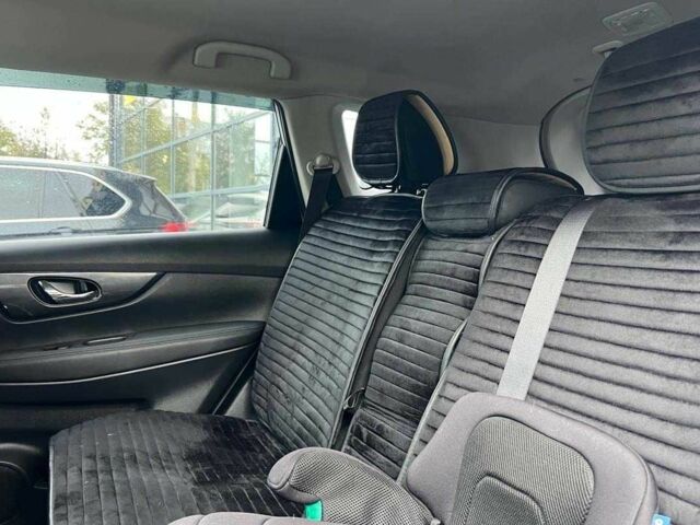 Серый Ниссан Rogue, объемом двигателя 2.5 л и пробегом 165 тыс. км за 14400 $, фото 21 на Automoto.ua