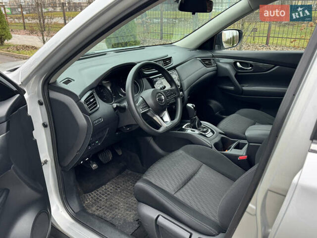 Сірий Ніссан Rogue, об'ємом двигуна 2.49 л та пробігом 165 тис. км за 10900 $, фото 14 на Automoto.ua
