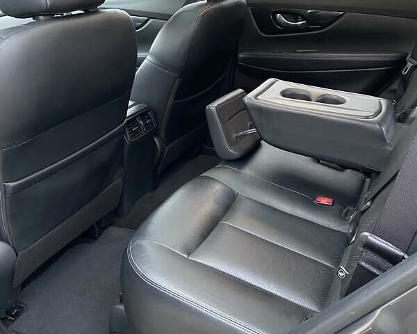 Серый Ниссан Rogue, объемом двигателя 2.49 л и пробегом 222 тыс. км за 15000 $, фото 14 на Automoto.ua