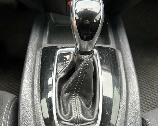 Серый Ниссан Rogue, объемом двигателя 2.49 л и пробегом 162 тыс. км за 11700 $, фото 30 на Automoto.ua