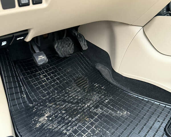 Сірий Ніссан Rogue, об'ємом двигуна 2.49 л та пробігом 138 тис. км за 11999 $, фото 37 на Automoto.ua